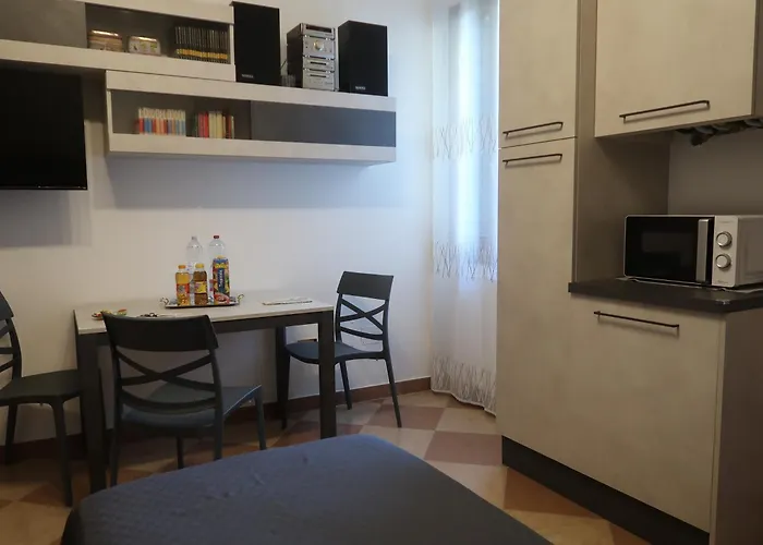 Nido Tra Le Mura